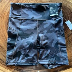 NWT GapFit Black Camo Bike Shorts